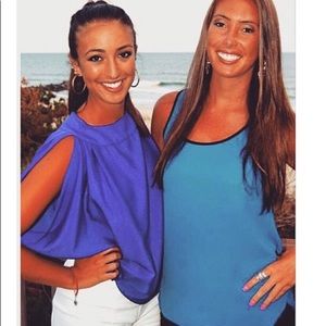 Blue blouse with open back